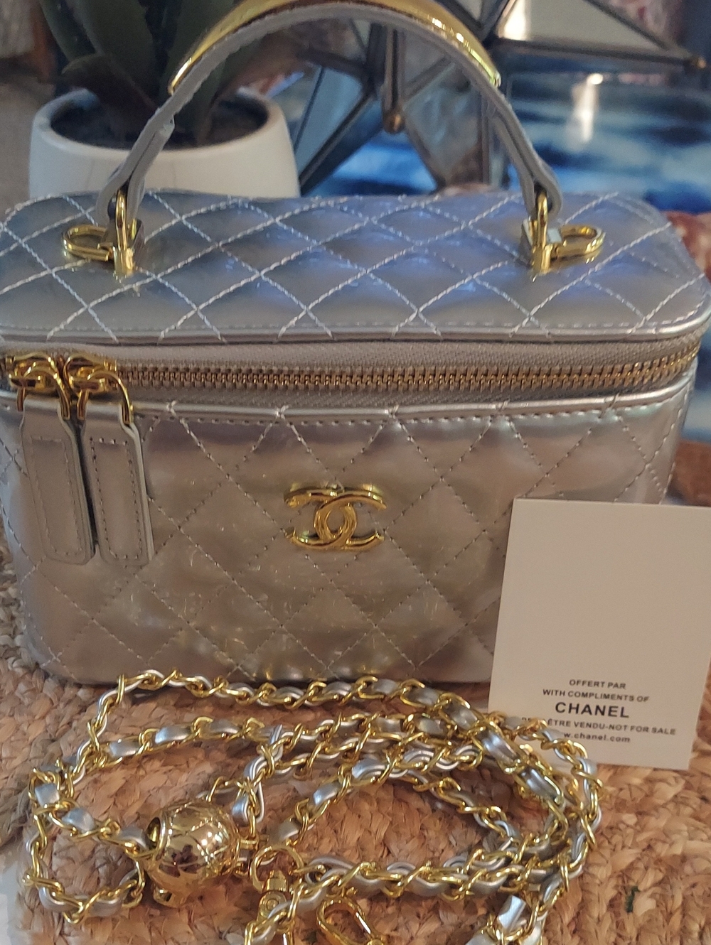 Brand New Silver CC Makeup Beaute Mini Vanity VIP Bag